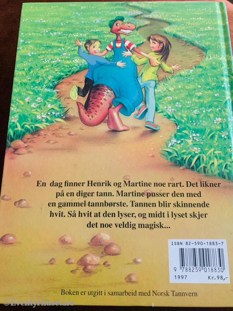 Bente Roestad. Bronto – En ekte fluorisaurus. 2001. Bok.