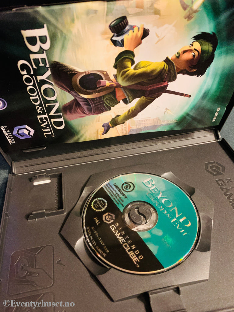 Beyond Good & Evil. Gamecube.