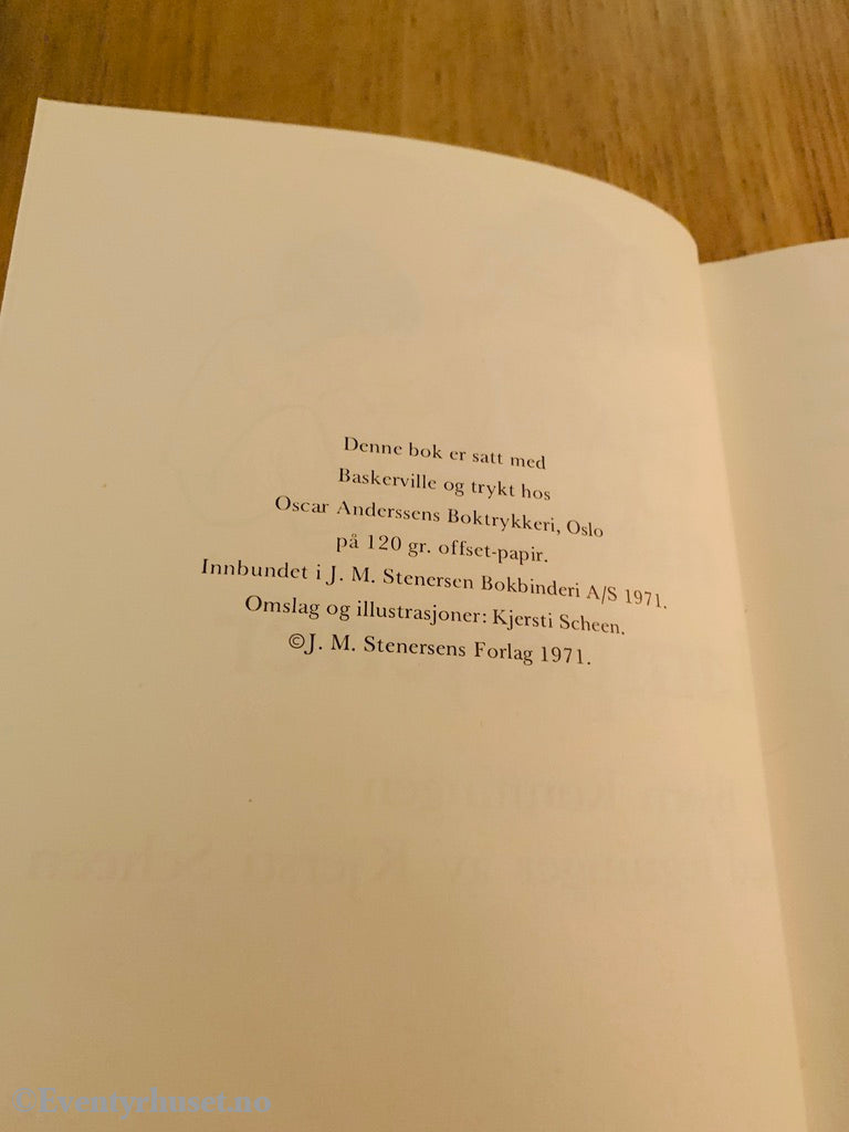 Bjørn Rønningen. 1971. Titten Bastian Og Lotus Lampetjener. Fortelling