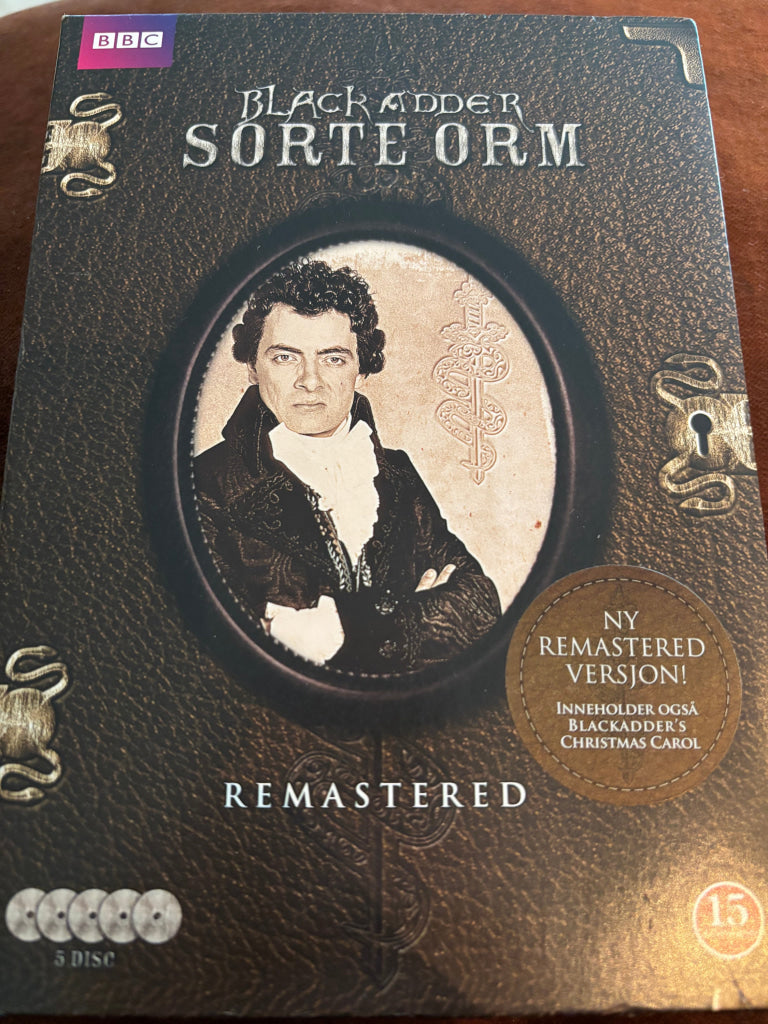 Blackadder Sorte Orm Remastered. DVD samleboks.