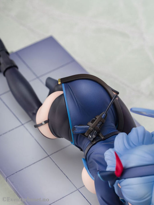 Blue Archive PVC Statue 1/7 Ako Memorial Lobby Ver. 23 cm Manga & Anime