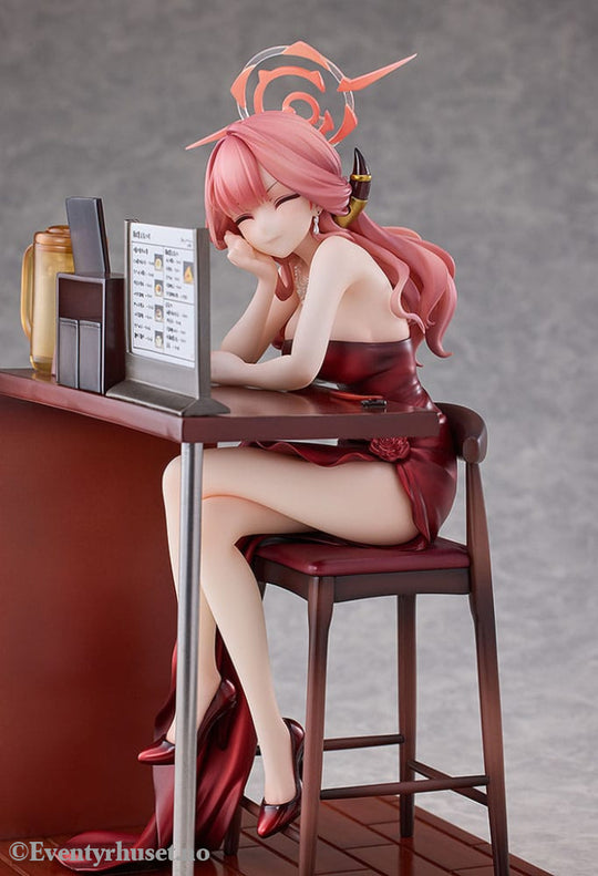 Blue Archive PVC Statue 1/7 Aru (Dress): Memorial Lobby Ver. 23 cm Manga & Anime