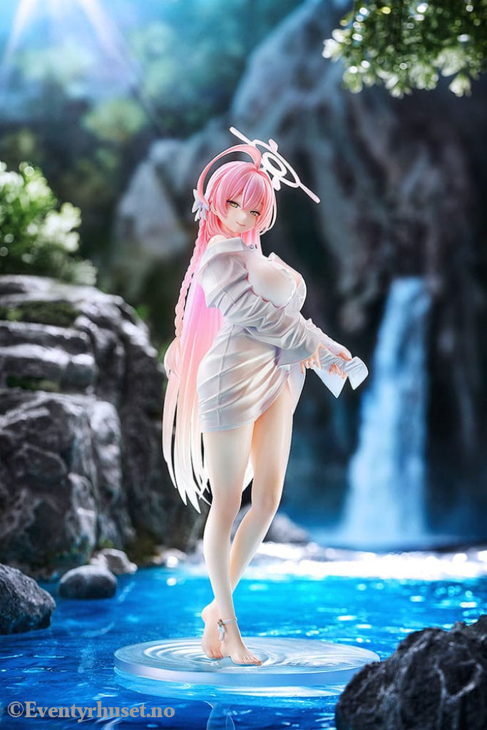 Blue Archive PVC Statue 1/7 Hanako (Swimsuit) Memorial Lobby Ver. 26 cm Manga & Anime