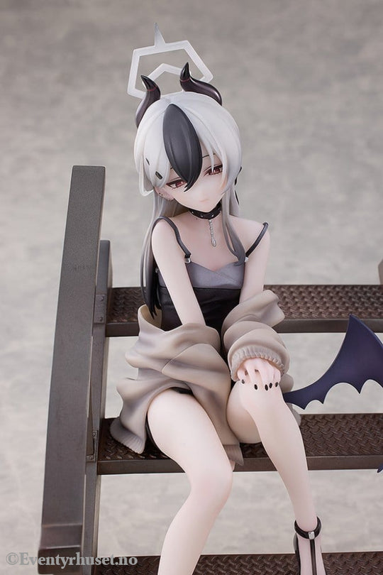 Blue Archive PVC Statue 1/7 Kayoko (Dress): Memorial Lobby Ver. 22 cm Manga & Anime