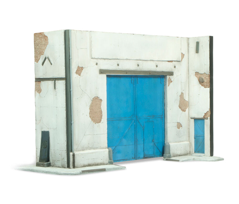 Vallejo Scenics: Factory Facade 31 x 16 x 20 cm