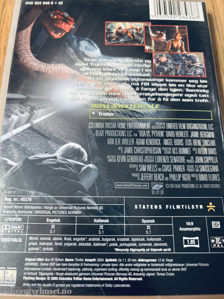 Boa vs. Python (2004). DVD.