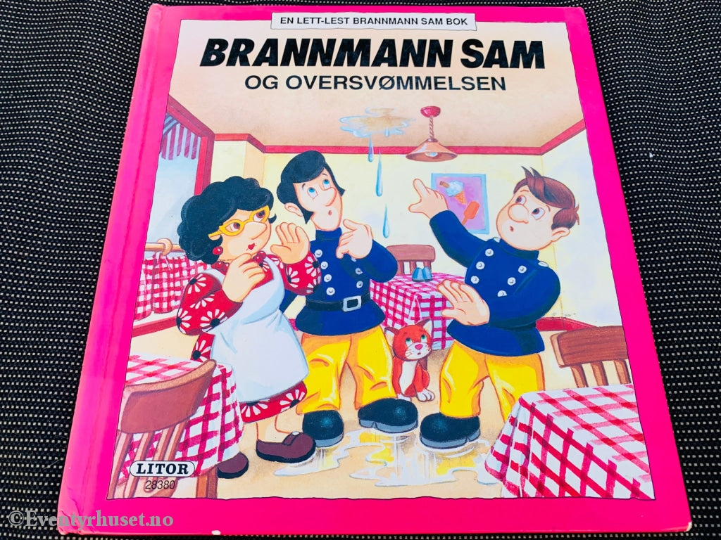 Brannmann Sam Og Oversvømmelsen. 1985/92. Fortelling