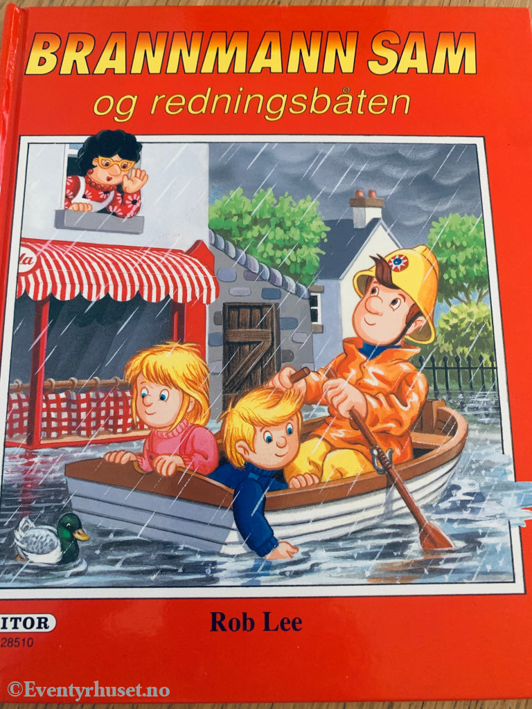 Brannmann Sam Og Redningsbåten. 1985/92. Fortelling