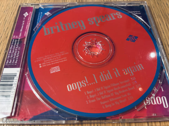 Britney Spears – Oops!... I Did It Again. 2000. CD.