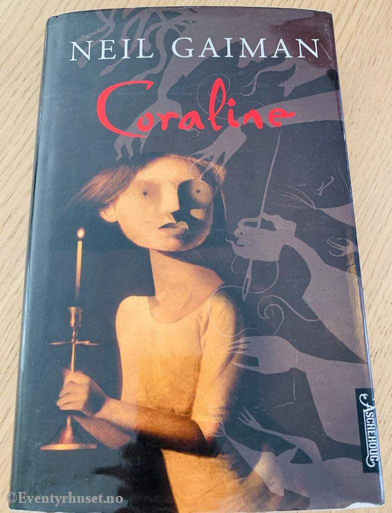 Bruk Gaiman. 2003. Coraline. Fortelling