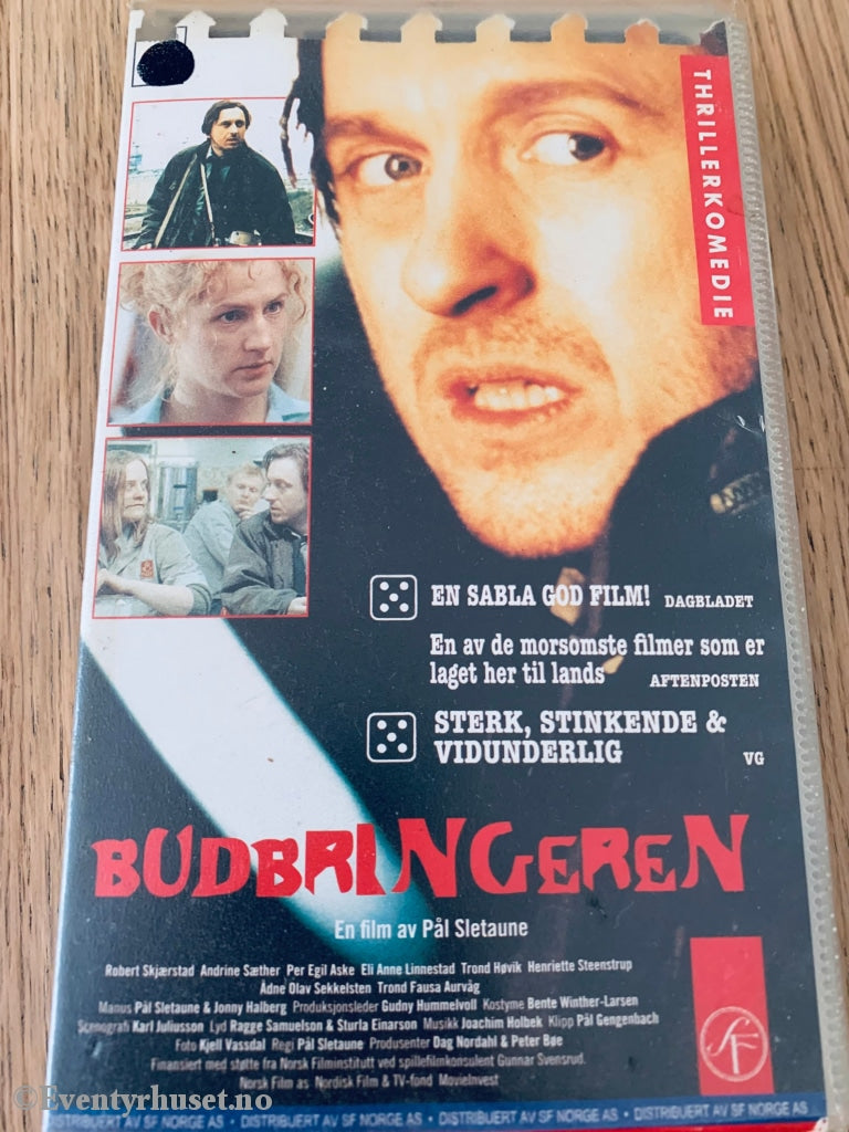 Budbringeren. 1997. Vhs Leiefilm.