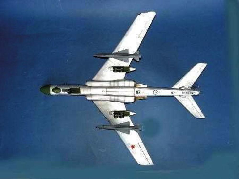 Tupolev Tu-16K 10 Badger