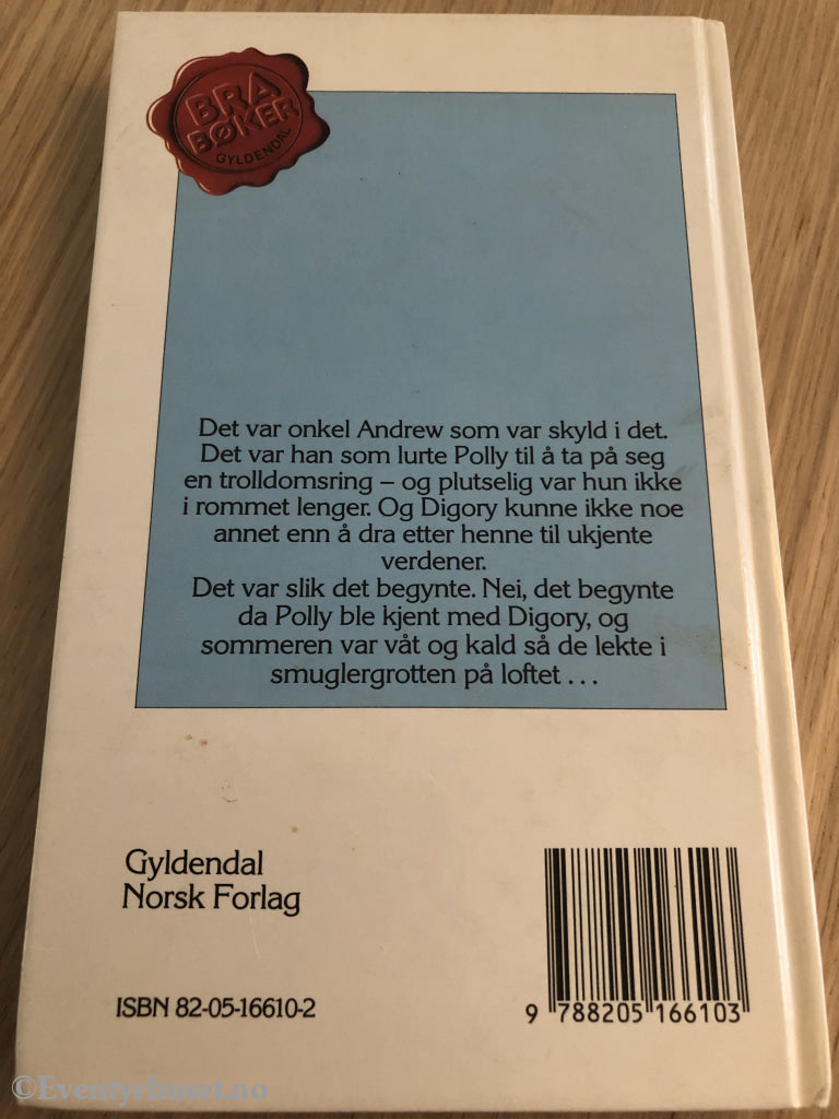C. S. Lewis. 1986/1955. Drømmen Om Narnia. Fortelling
