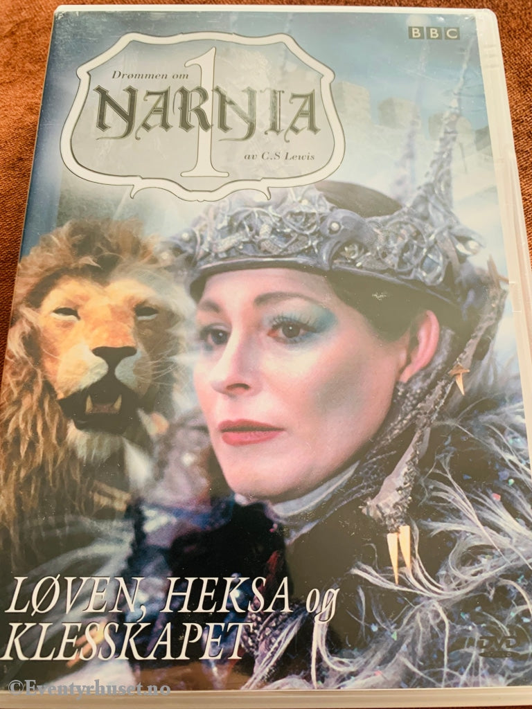 C. S. Lewis. Narnia 1 - Løven Heksa Og Klesskapet. 1988. Dvd (Med Hvit Skrift).