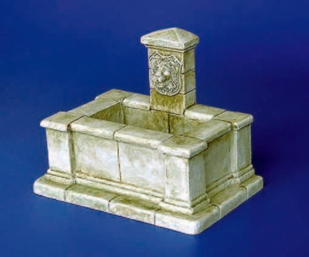 Brunnen Eckig