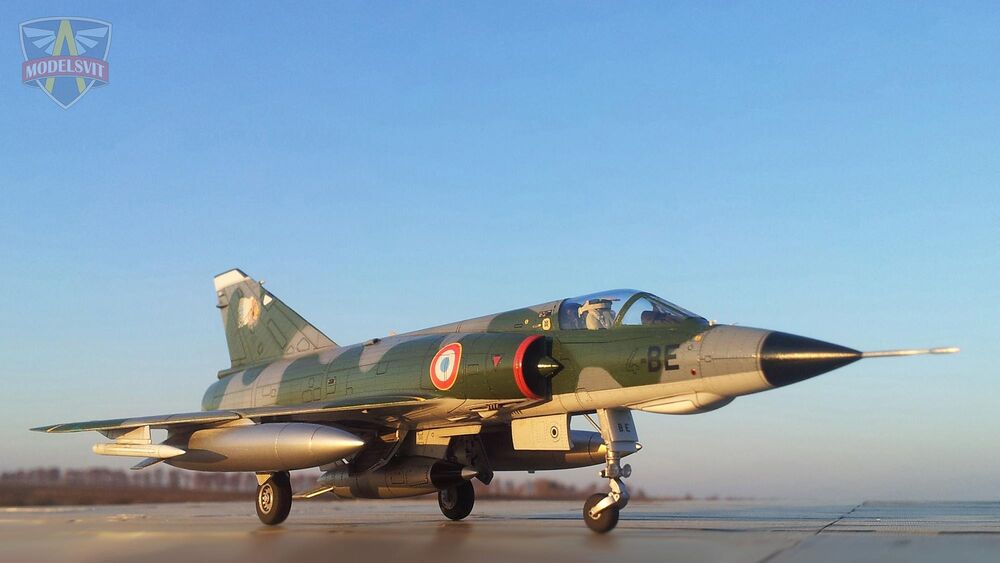 Mirage IIIE fighter-bomber