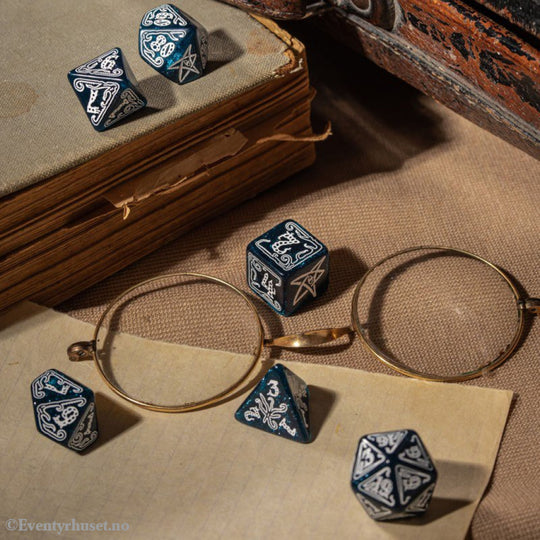 Call of Cthulhu Dice Set Abyssal & White (7) Games