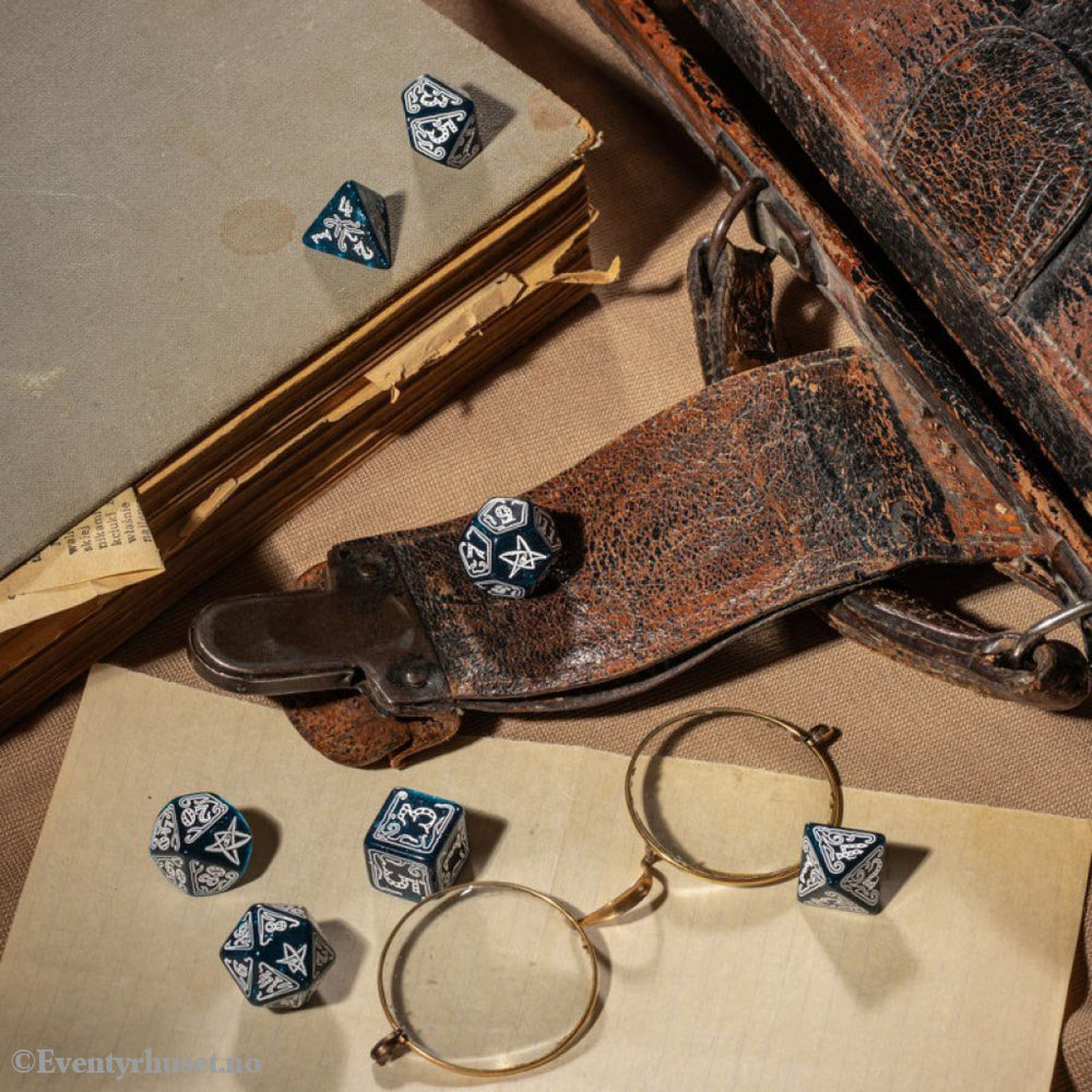Call of Cthulhu Dice Set Abyssal & White (7) Games