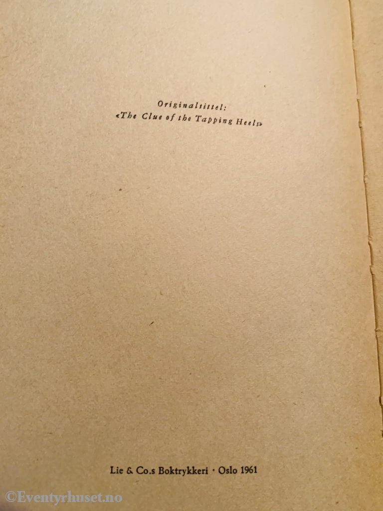 Carolyn Keene. Frøken Detektiv. Nr. 16. 1948/61. Detektiv Og Den Mystiske Sko. Fortelling