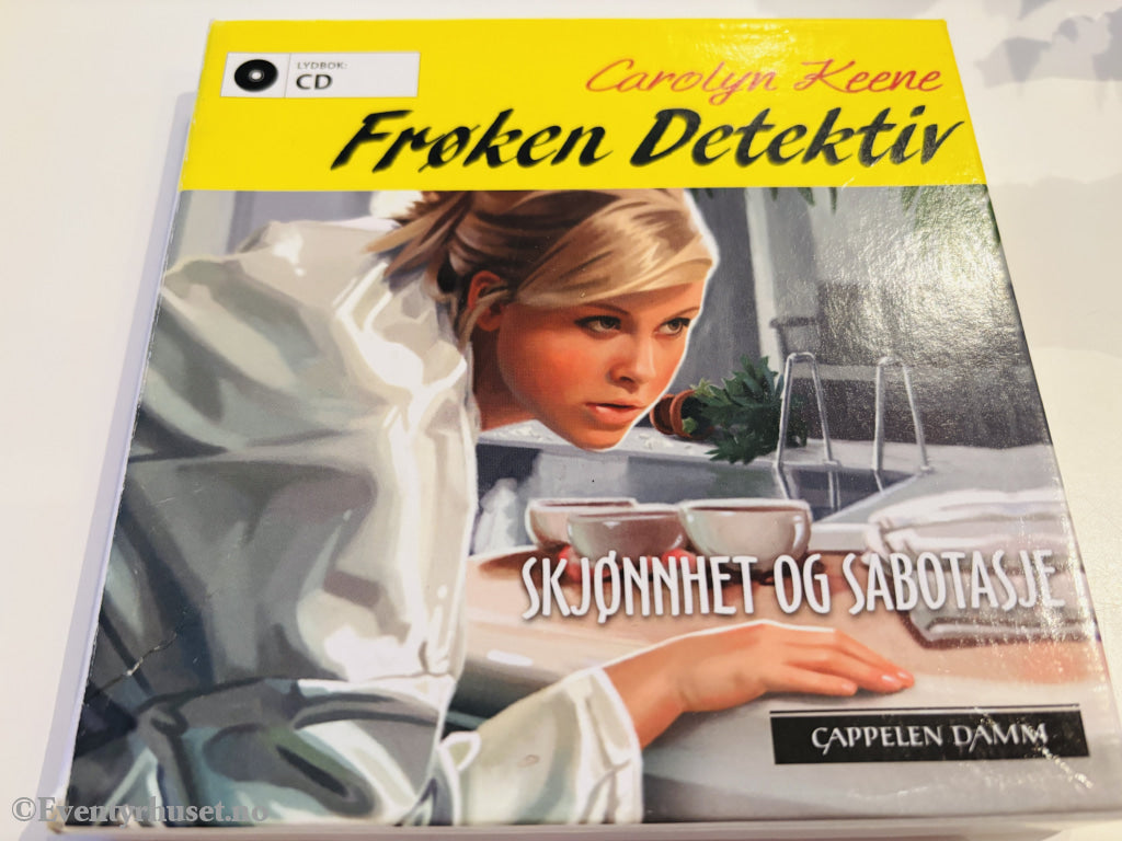 Carolyn Keene – Frøken Detektiv: Skjønnhet og sabotasje. Lydbok på CD.