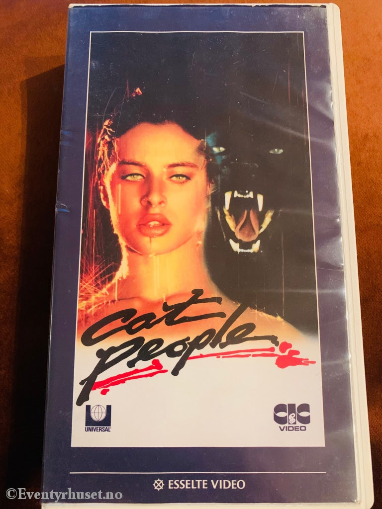 Cat People. 1982. Vhs. Vhs