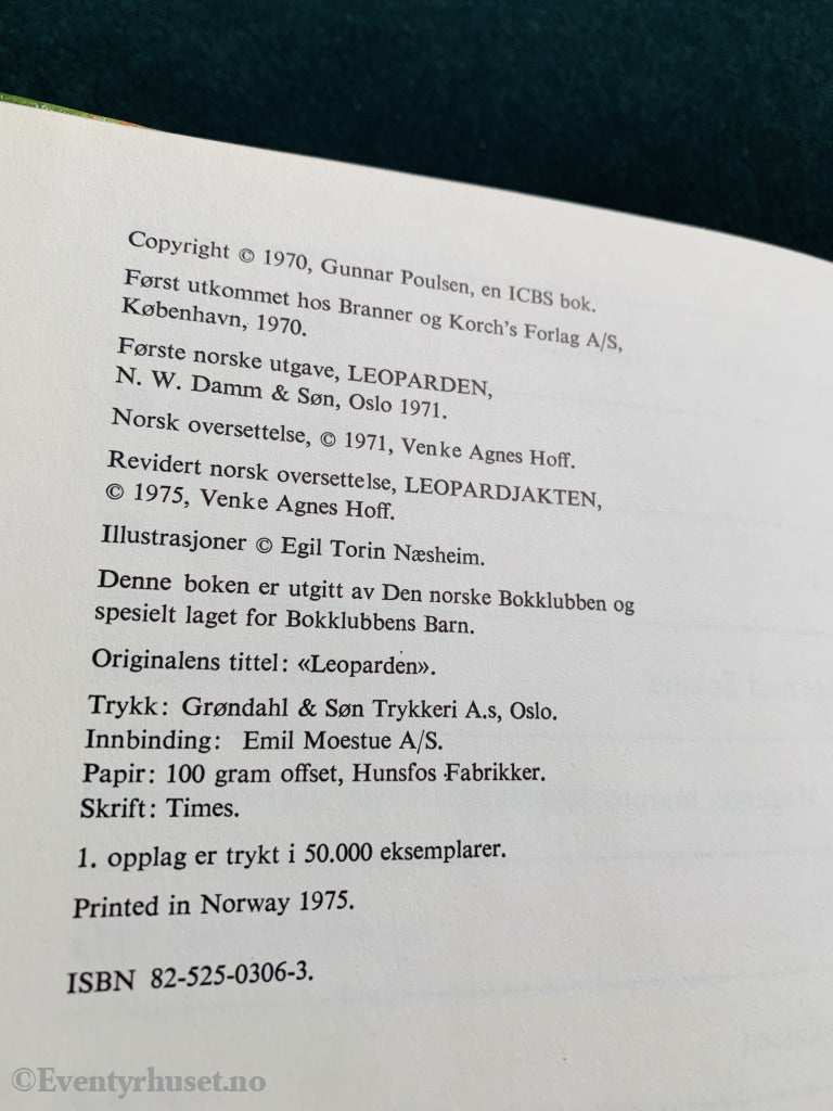 Cecil Bødker. 1970/75. Leopardjakten. Fortelling