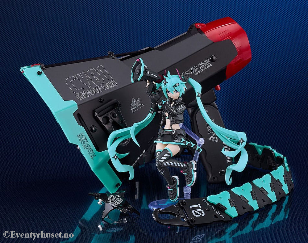 Character Vocal Series 01: Hatsune Miku Plamatea Plastic Model Kit Hatsune Miku: Chuocho Tactical Craft Ver. 15 cm