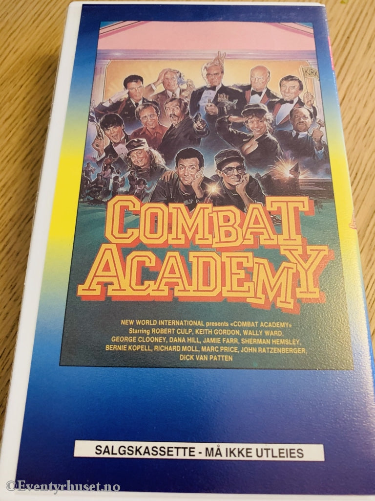 Combat Academy / Silk. Vhs. Vhs