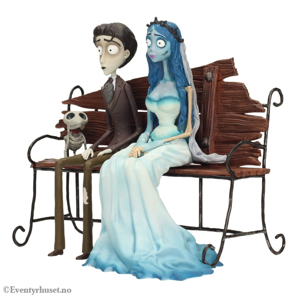 Corpse Bride Gift Set figure & Keyring Victor & Emily Home & Gifts