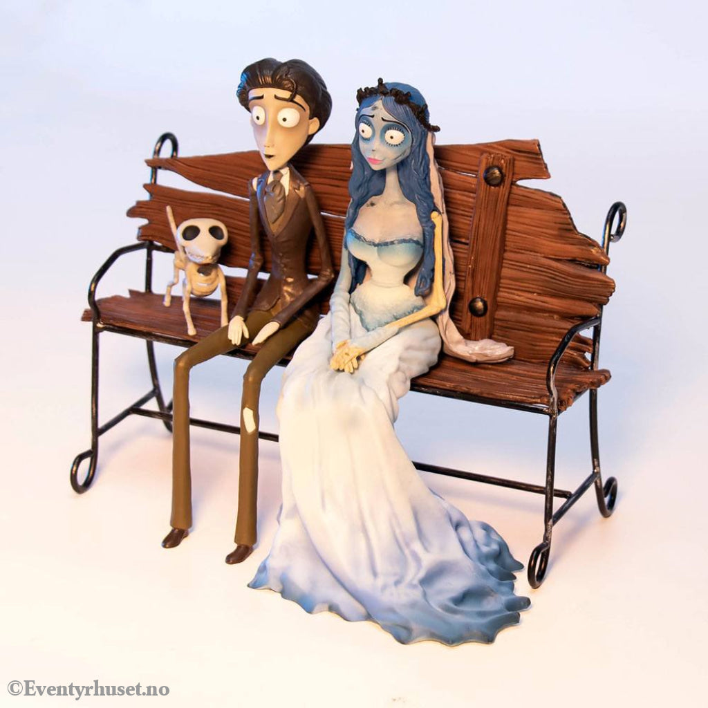 Corpse Bride PVC Statue Zero Time to Rest Collectibles