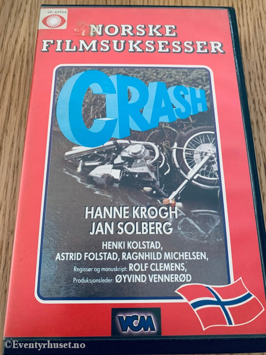 Crash. (Norske Klassikere). 1988. Vhs Big Box.