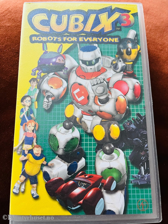 Cubix. Vol. 3. 2001. Vhs. Vhs