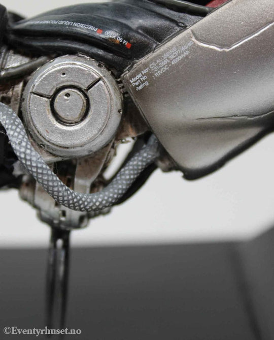 Cyberpunk: Edgerunners Replica Silverhand Arm 30 cm Manga & Anime