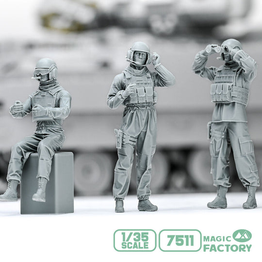 Modern U.S. Army Combat Vehicle Crew Set?2020s?