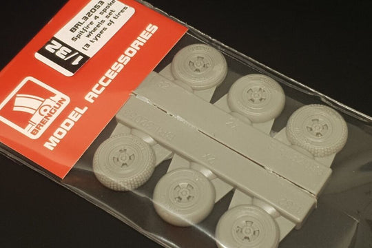 Spitfire 4 spoke wheels set (3 types of tires)