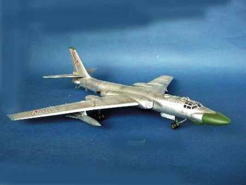 Tupolev Tu-16K 10 Badger