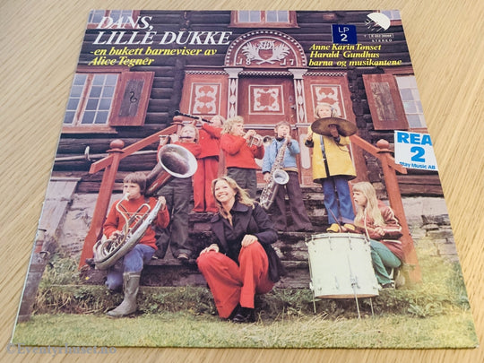 Dans Lille Dukke (En Bukett Barneviser Av Alice Tegnér). 1974. Lp. Lp Plate