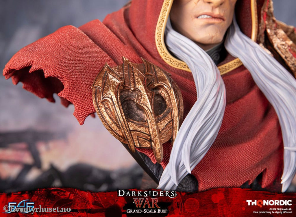 Darksiders Grand Scale Bust War 37 cm Collectibles