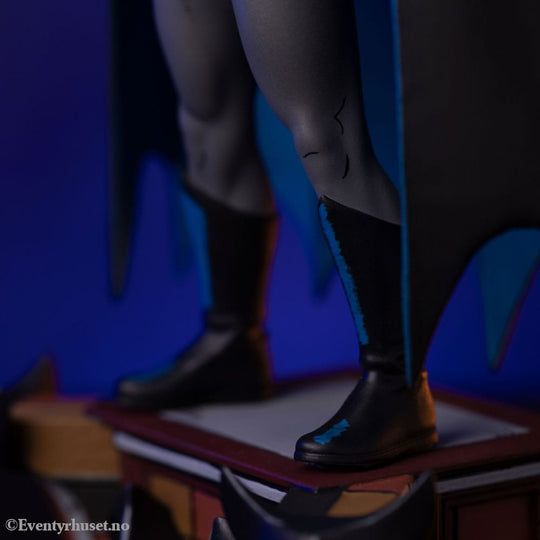 DC Comics Art Scale Statue 1/10 Batman Detective 85th Anniversary 26 cm Collectibles