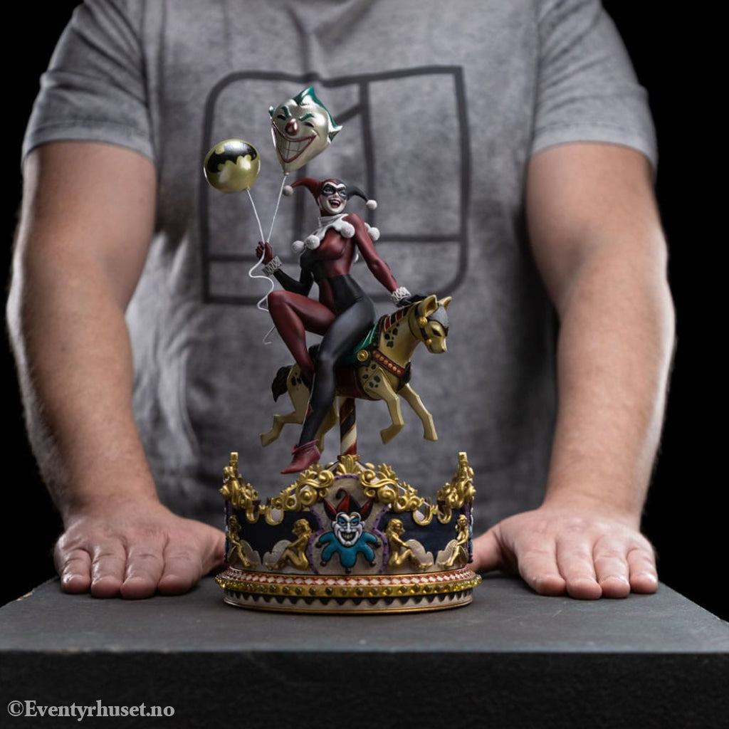 DC Comics Art Scale Statue 1/10 Harley Quinn Unleashed 30 cm Collectibles
