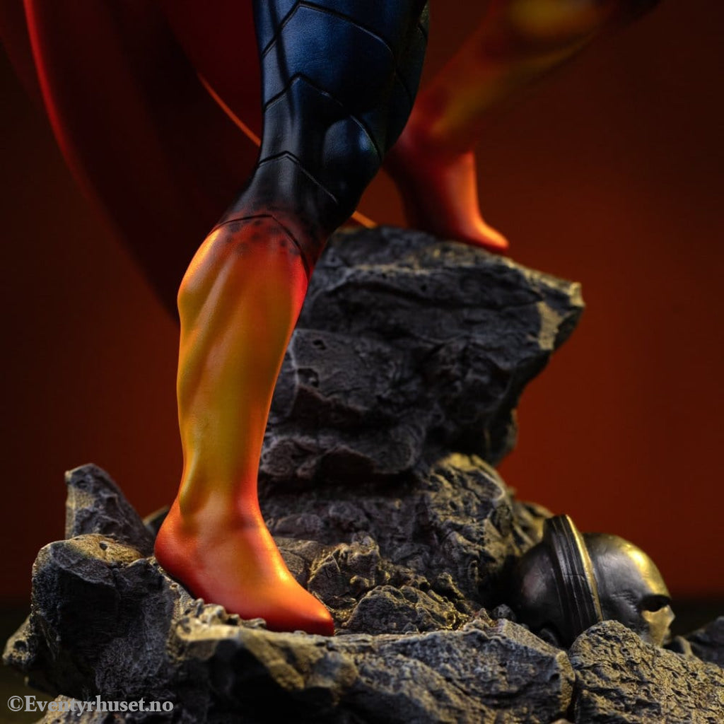 DC Comics Art Scale Statue 1/10 Superman Absolute 25 cm Collectibles