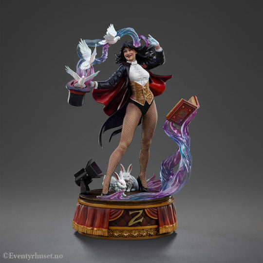 DC Comics Art Scale Statue 1/10 Zatanna 27 cm Collectibles
