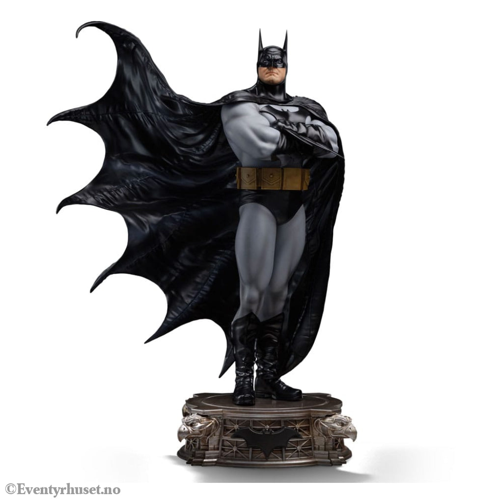 DC Comics Legacy Replica Statue 1/4 Batman DC Trinity 60 cm Collectibles