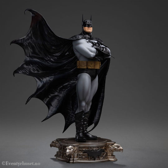 DC Comics Legacy Replica Statue 1/4 Batman DC Trinity 60 cm Collectibles