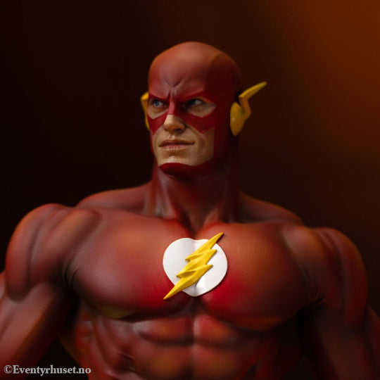 DC Comics Legacy Replica Statue 1/4 Flash 54 cm Collectibles