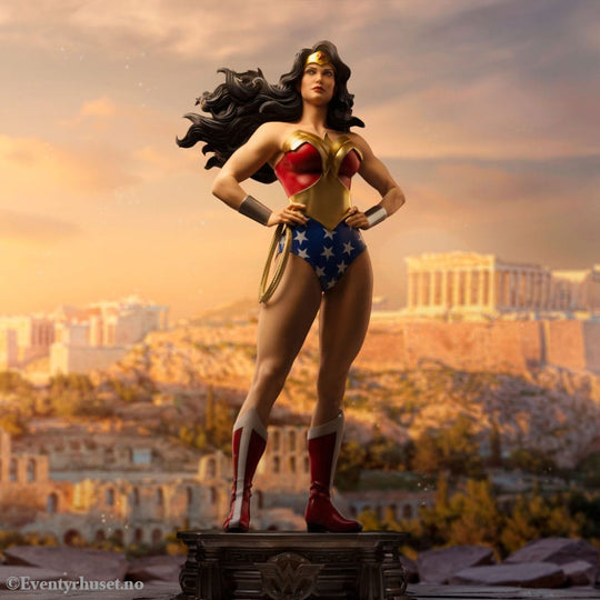 DC Comics Legacy Replica Statue 1/4 Wonder Woman 56 cm Collectibles