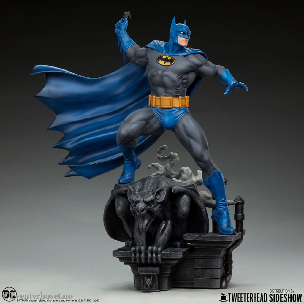DC Comics Maquette 1/6 Batman (Retro Edition) 50 cm Collectibles