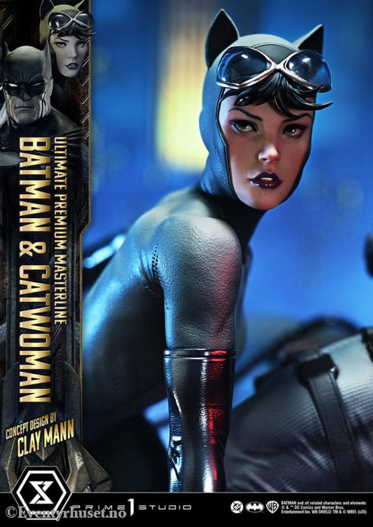 DC Comics Ultimate Premium Masterline Series Statue 1/4 Batman & Catwoman (Concept Design by Clay Mann) 56 cm