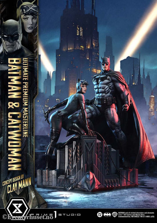 DC Comics Ultimate Premium Masterline Series Statue 1/4 Batman & Catwoman (Concept Design by Clay Mann) 56 cm