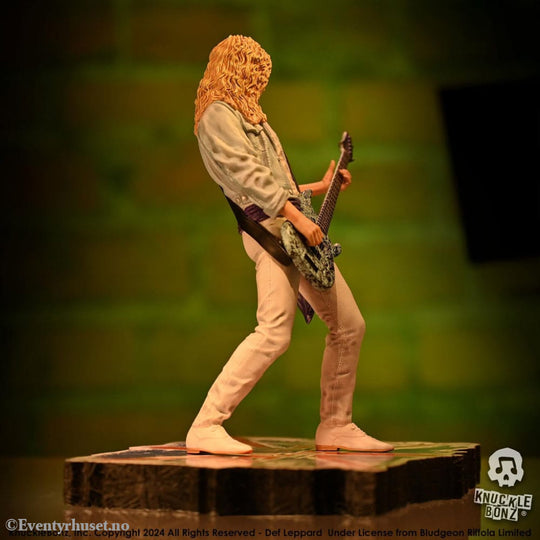 Def Leppard Rock Iconz Statue Rick Savage 24 cm Collectibles